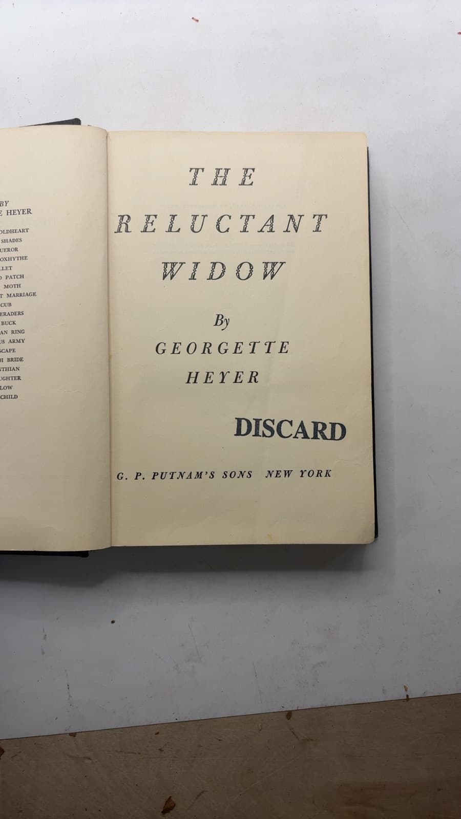 The Reluctant Widow by Georgette Heyer - title page