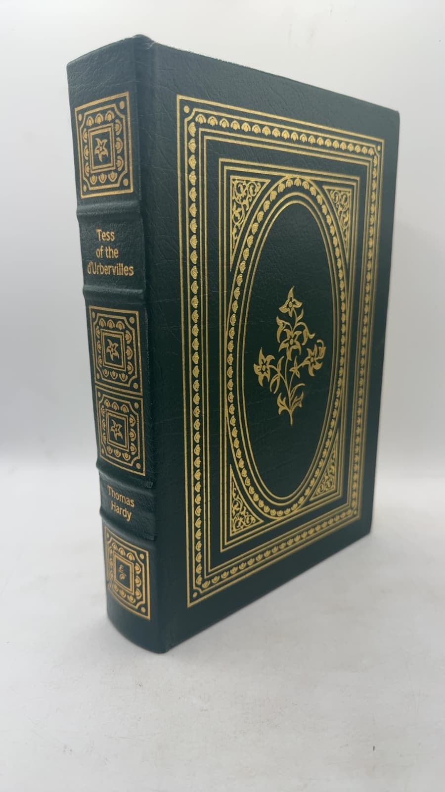 Tess of the d'Urbervilles by Thomas Hardy - front cover