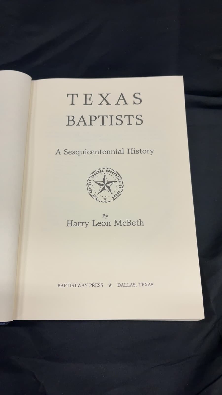 Texas Baptists by Harry Leon McBeth - title page