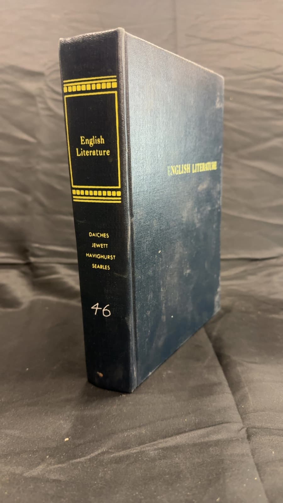 English Literature by David Daiches, Arno Jewett, Walter Havighurst, John Searles - front cover