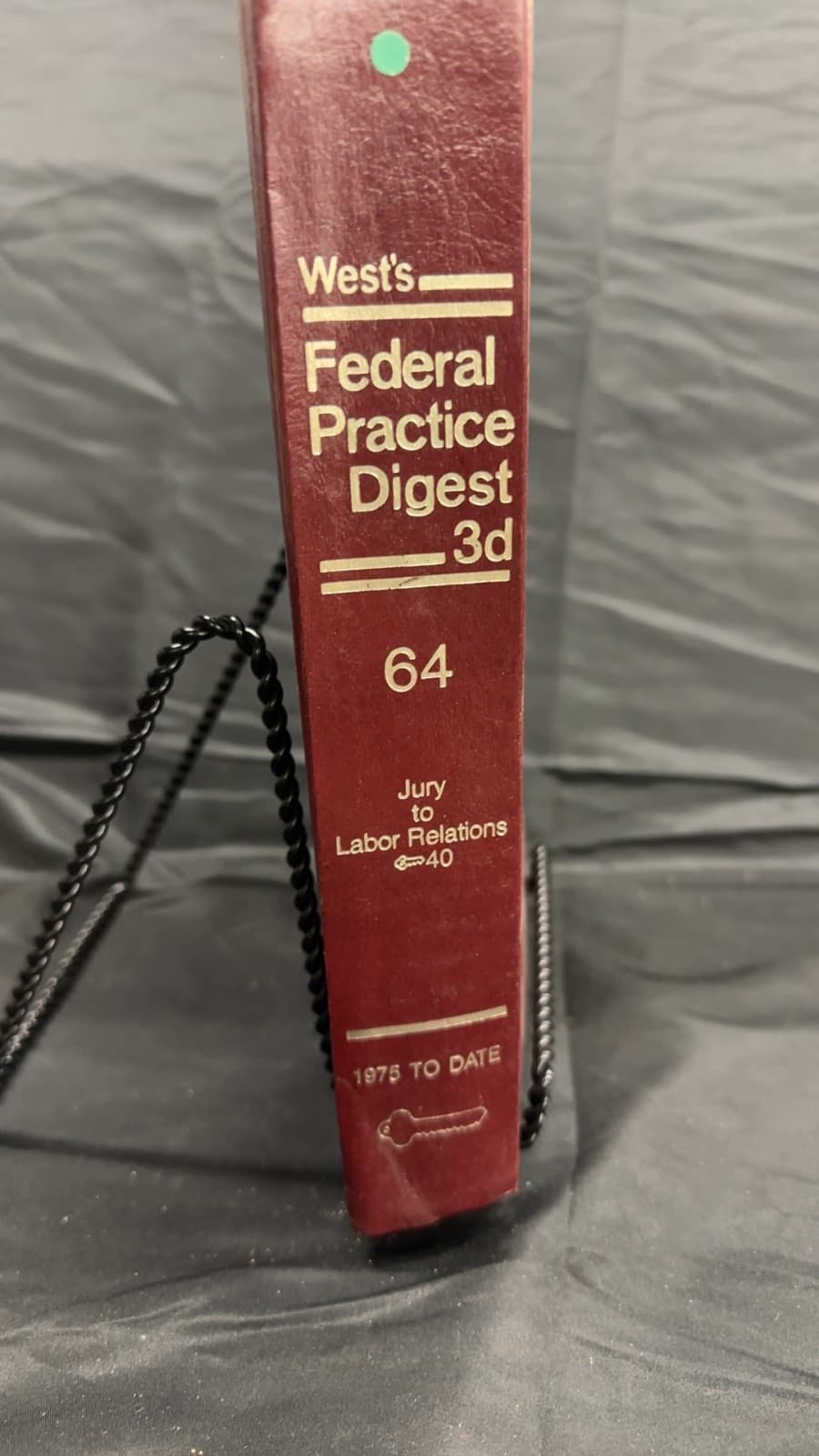 West's Federal Practice Digest 3d - quarter view showing binding condition