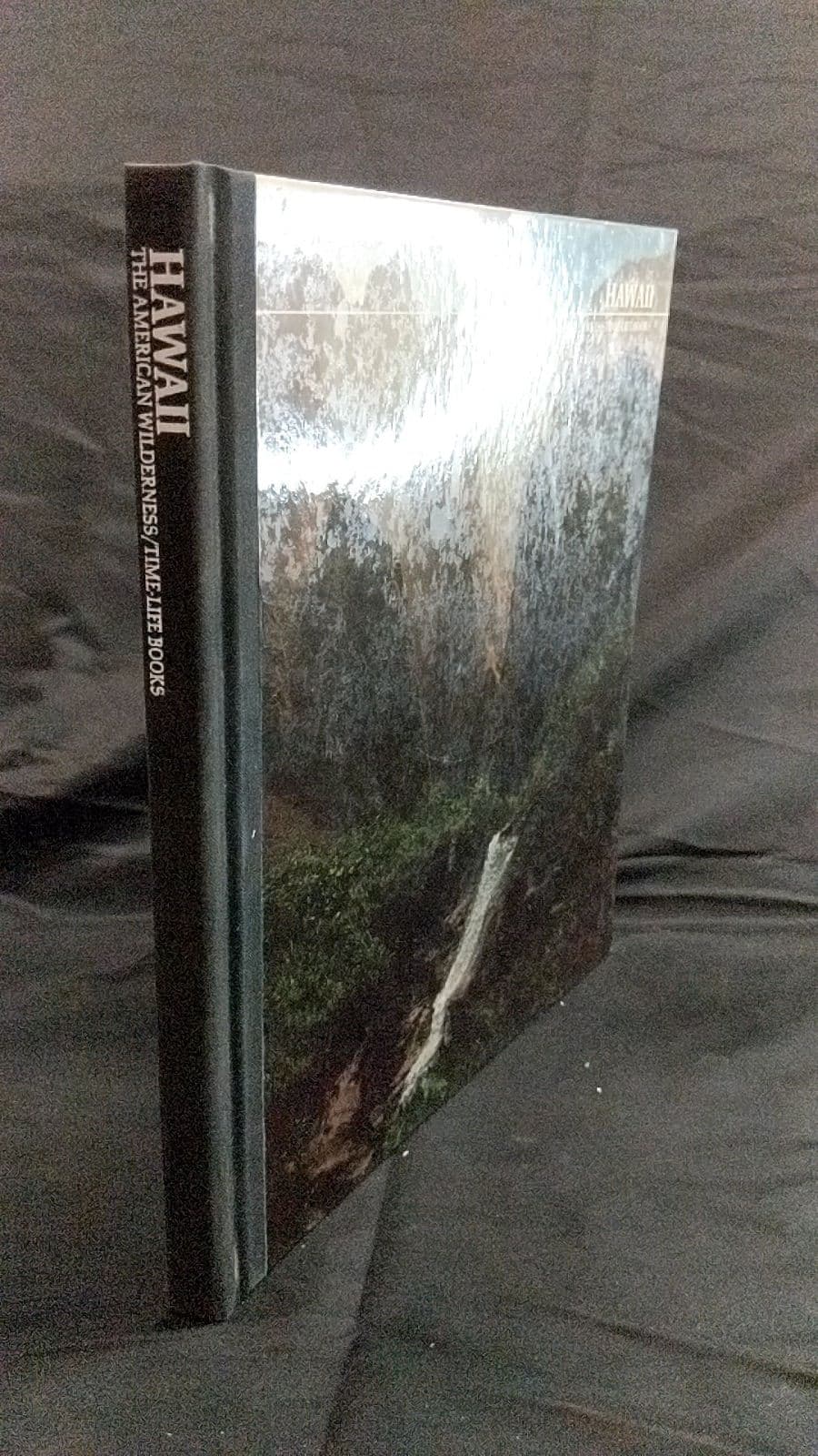 Hawaii by Robert Wallace and the Editors of Time-Life Books - front cover
