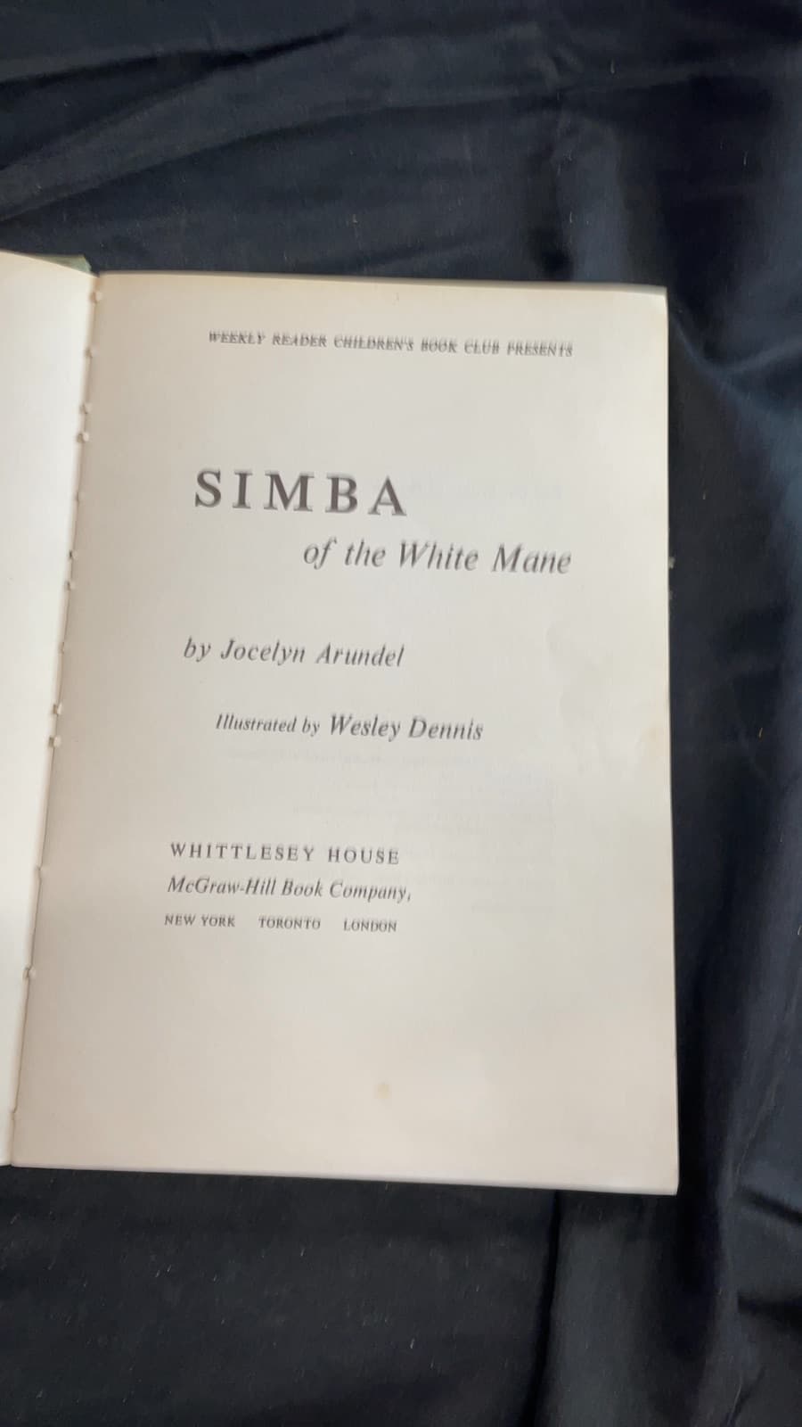 SIMBA of the White Mane by Jocelyn Arundel - title page