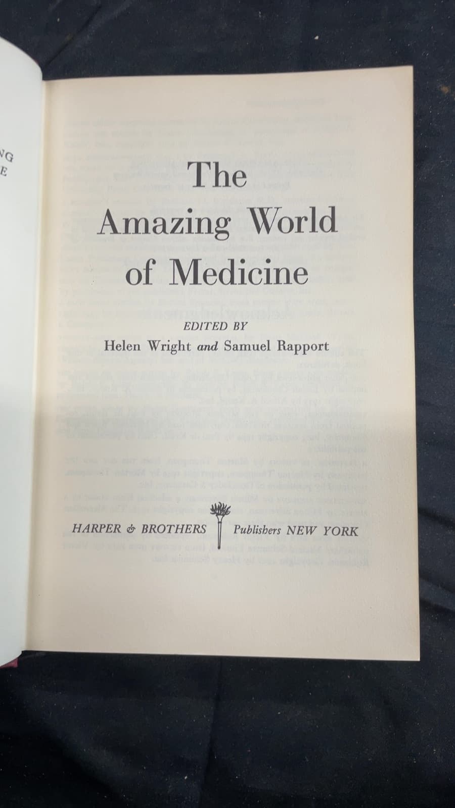 The Amazing World of Medicine by Helen Wright and Samuel Rapport - title page