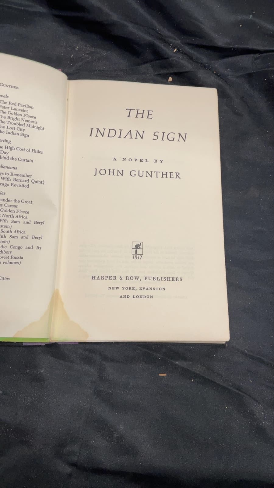 THE Indian Sign by John Gunther - title page