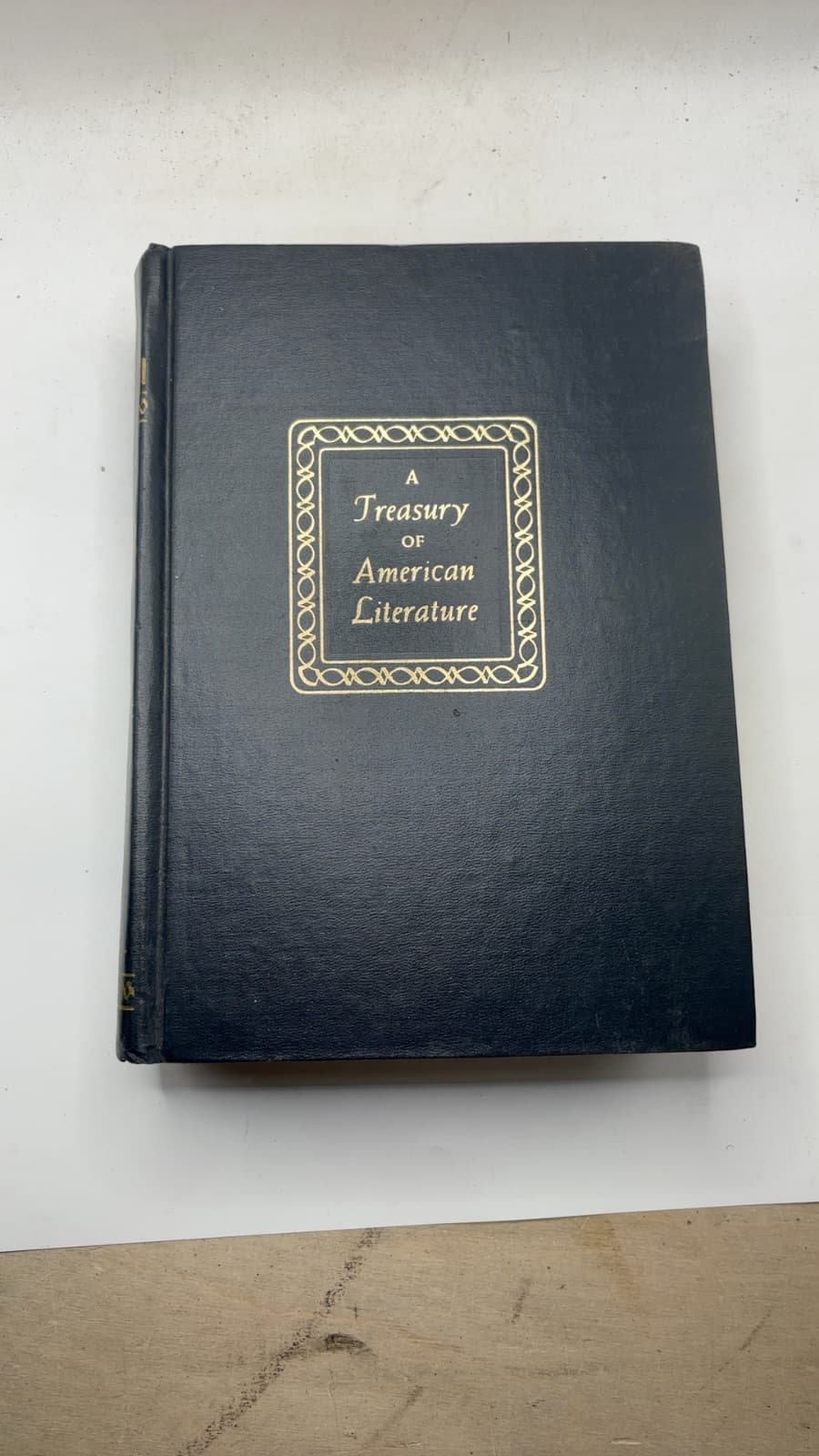 A Treasury of American Literature by Joe Lee Davis, John T. Frederick, Frank Luther Mott - quarter view showing binding condition