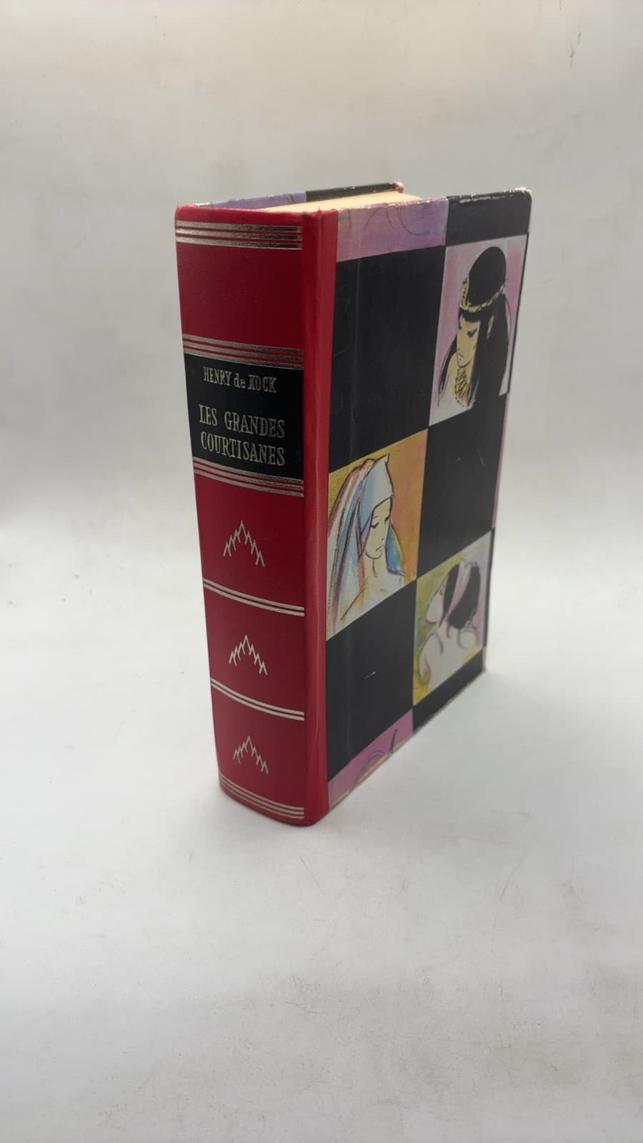 Les Grandes Courtisanes by Henry de Kock - front cover