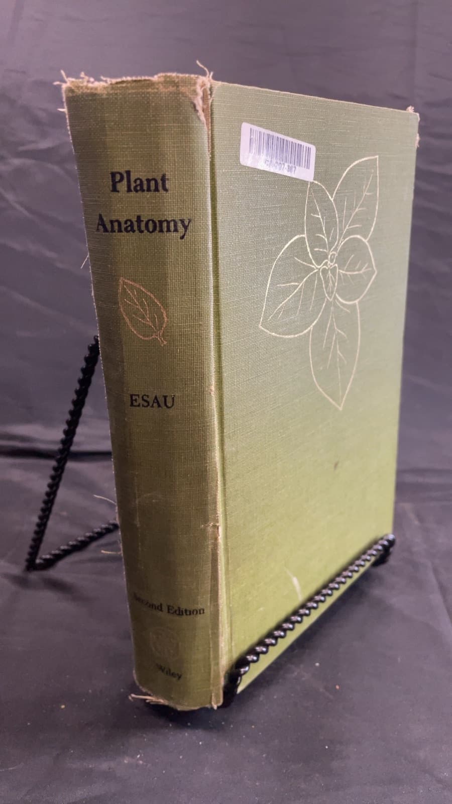 Plant Anatomy by Katherine Esau - front cover