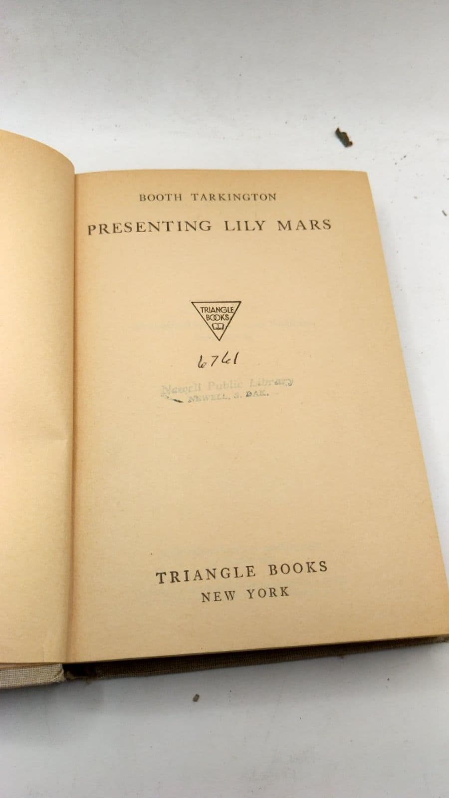 Presenting Lily Mars by Booth Tarkington - title page