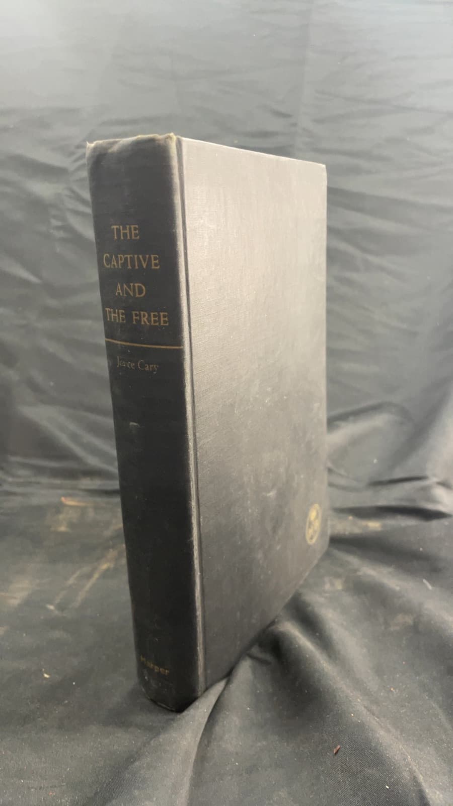The Captive and the Free by Joyce Cary - front cover