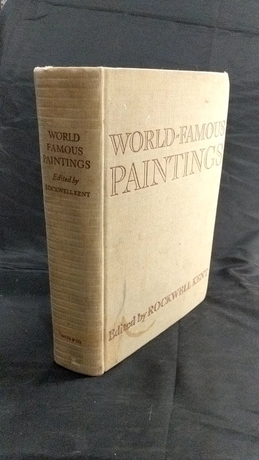 World-Famous Paintings by Edited by Rockwell Kent - front cover