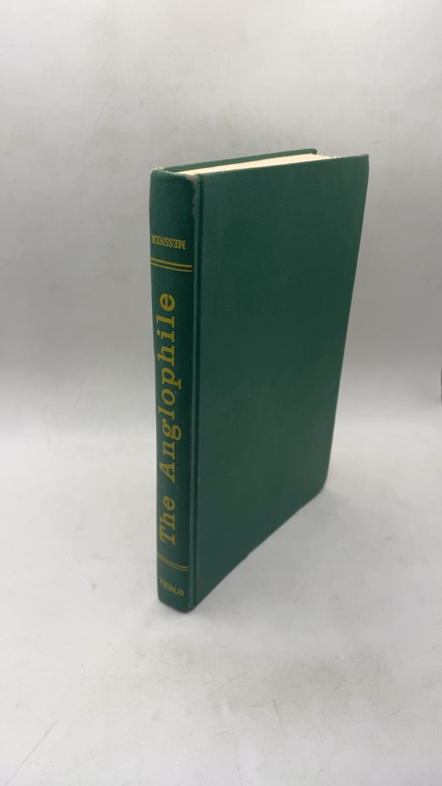 The Anglophile by Egan O'Neill - front cover