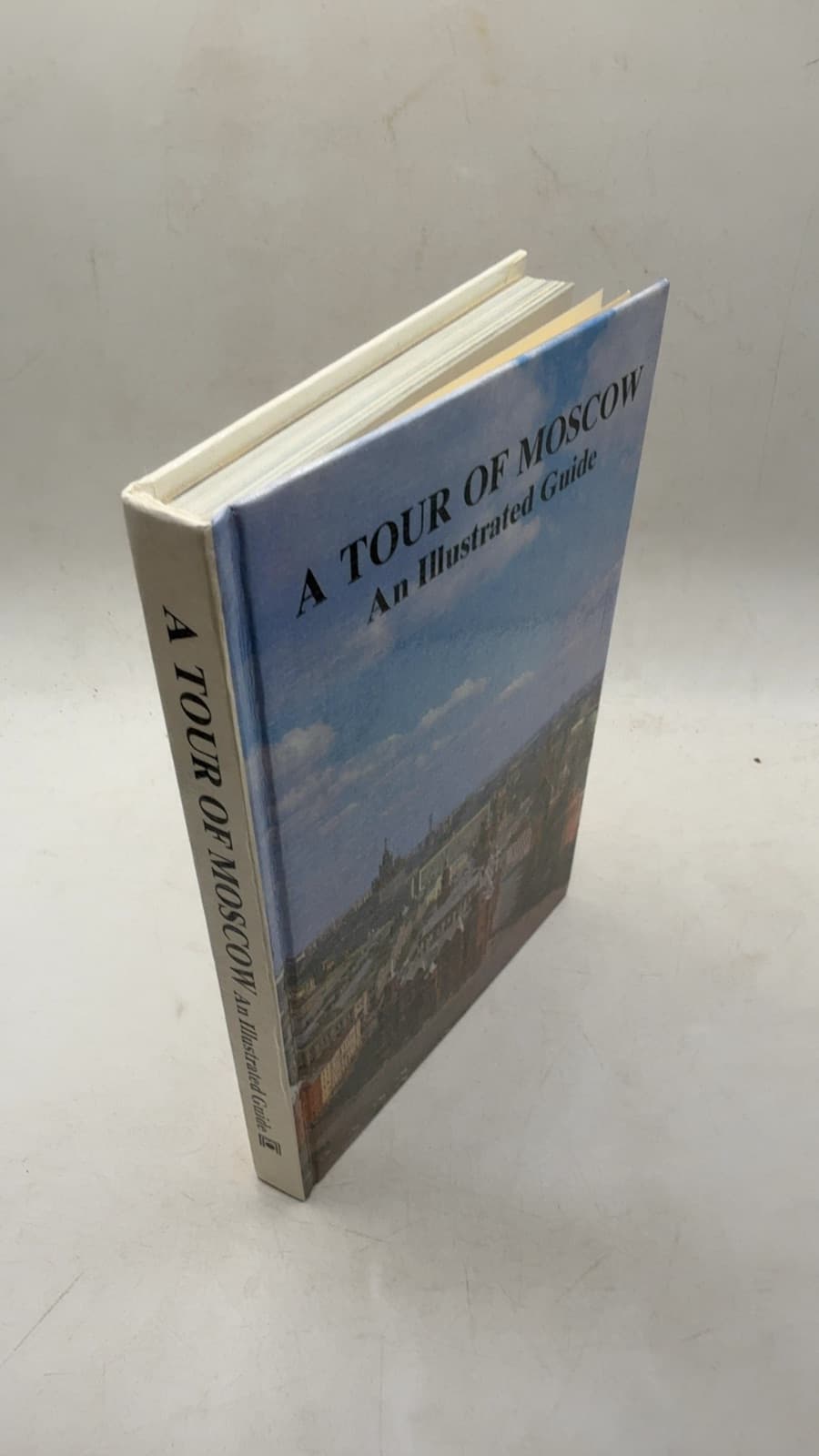 A TOUR OF MOSCOW An Illustrated Guide by Georgi Drozdov - front cover