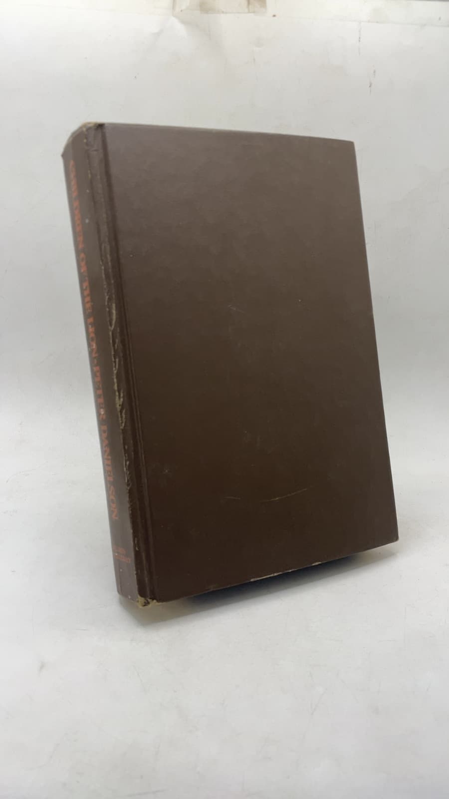 Children OF THE Lion - front cover