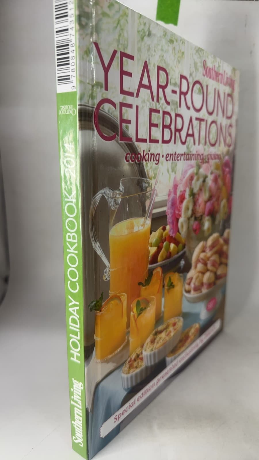 Year-Round Celebrations / Christmas Cookbook - front cover