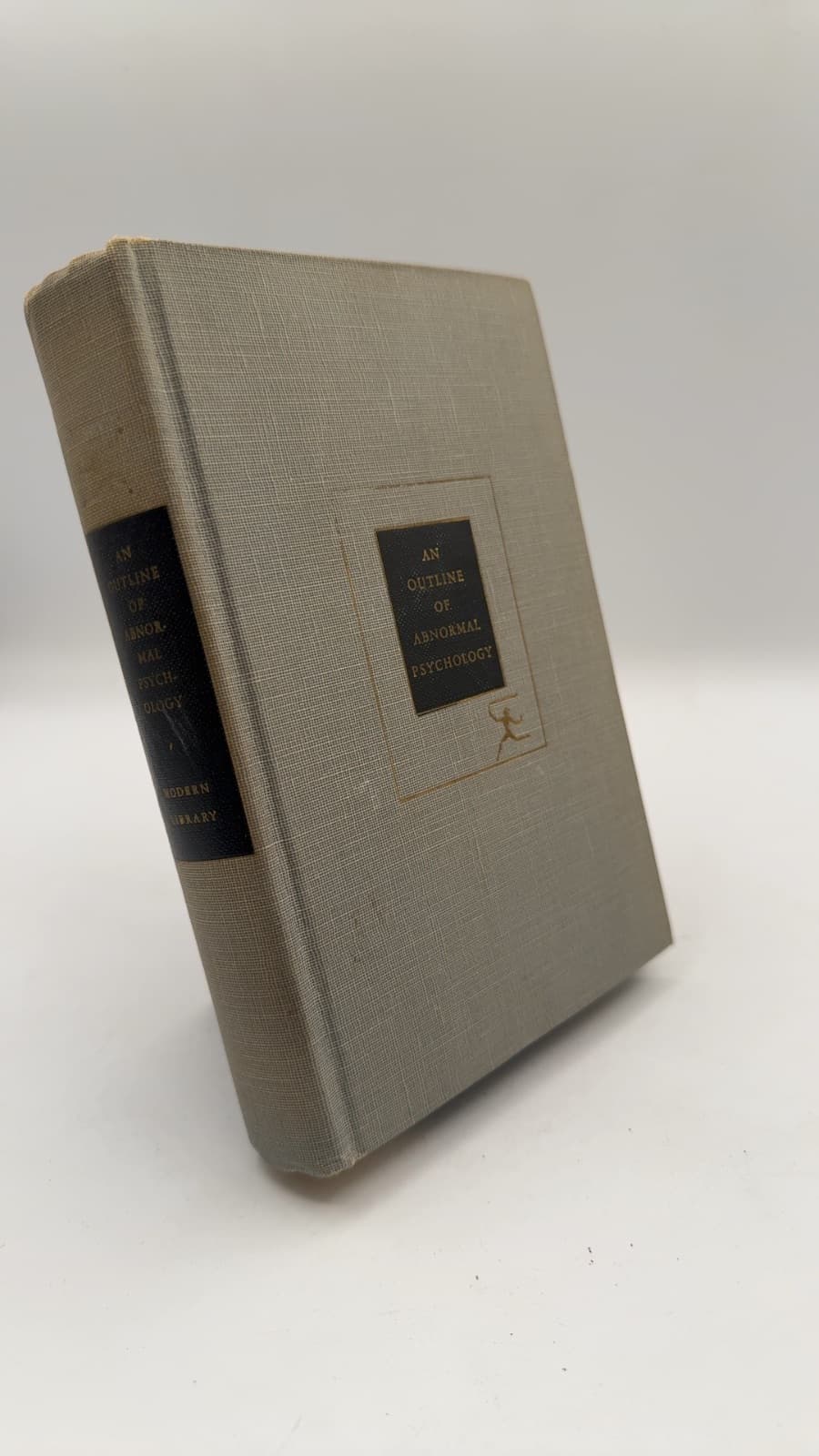 An Outline of Abnormal Psychology by Gardner Murphy, Ph.D. and Arthur J. Bachrach, Ph.D. - front cover
