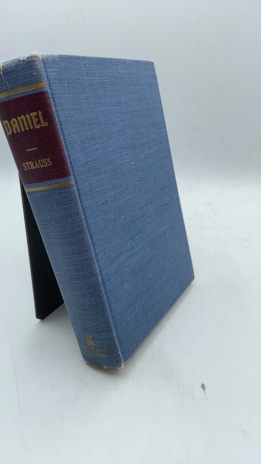 The Prophecies of Daniel by Lehman Strauss - front cover
