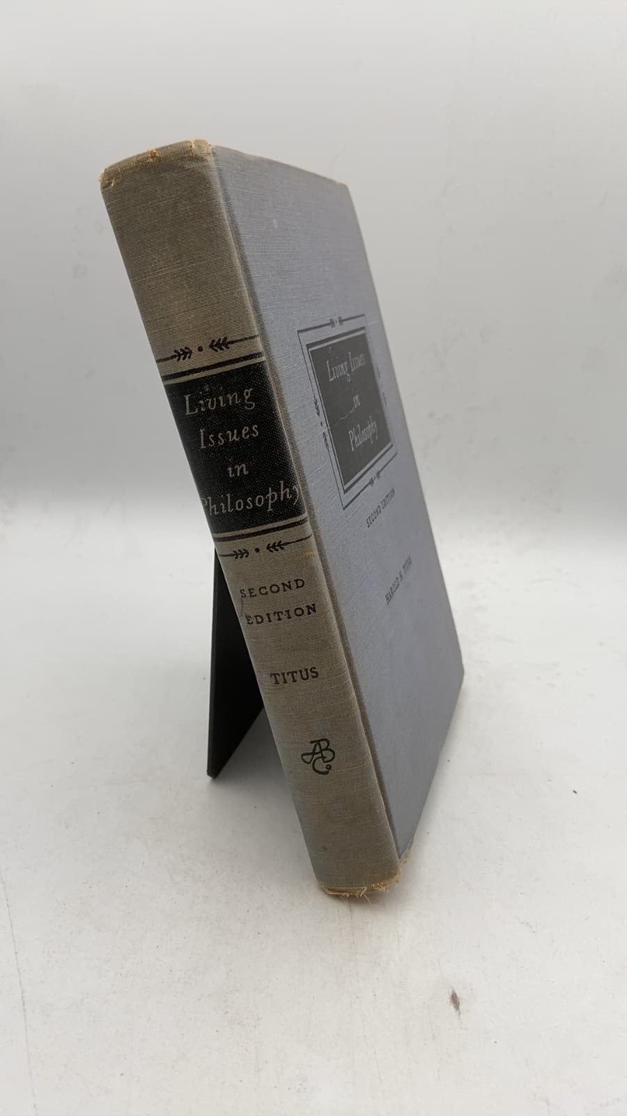 Living Issues in Philosophy by Harold H. Titus - front cover