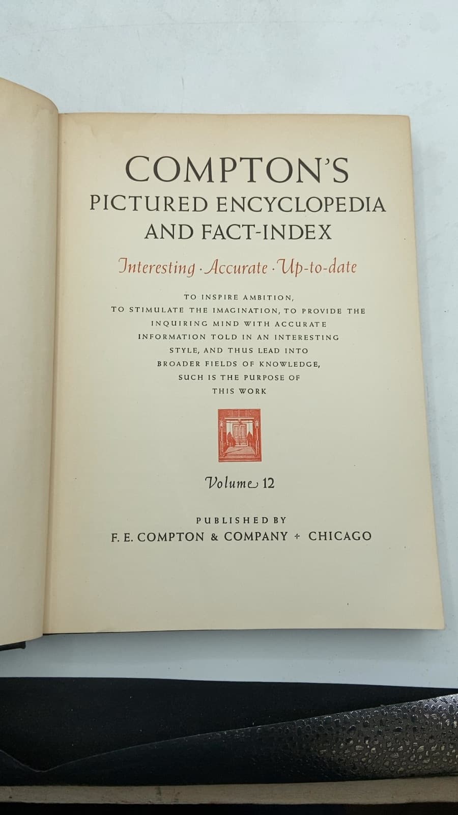 Compton's Pictured Encyclopedia and Fact-Index - title page