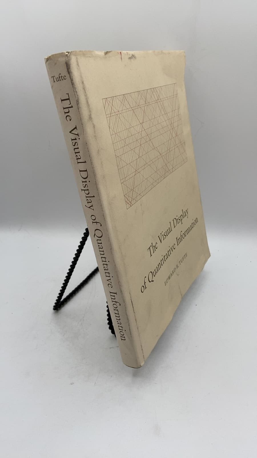 The Visual Display of Quantitative Information by Edward R. Tufte - front cover