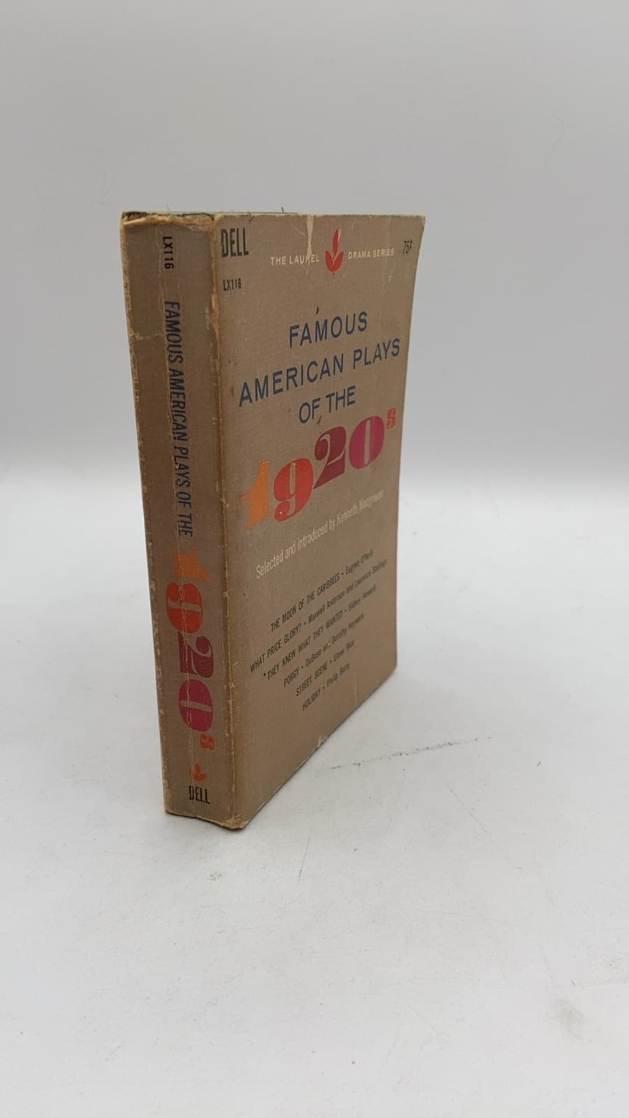 Famous American Plays of the 1920s by Kenneth Macgowan - front cover
