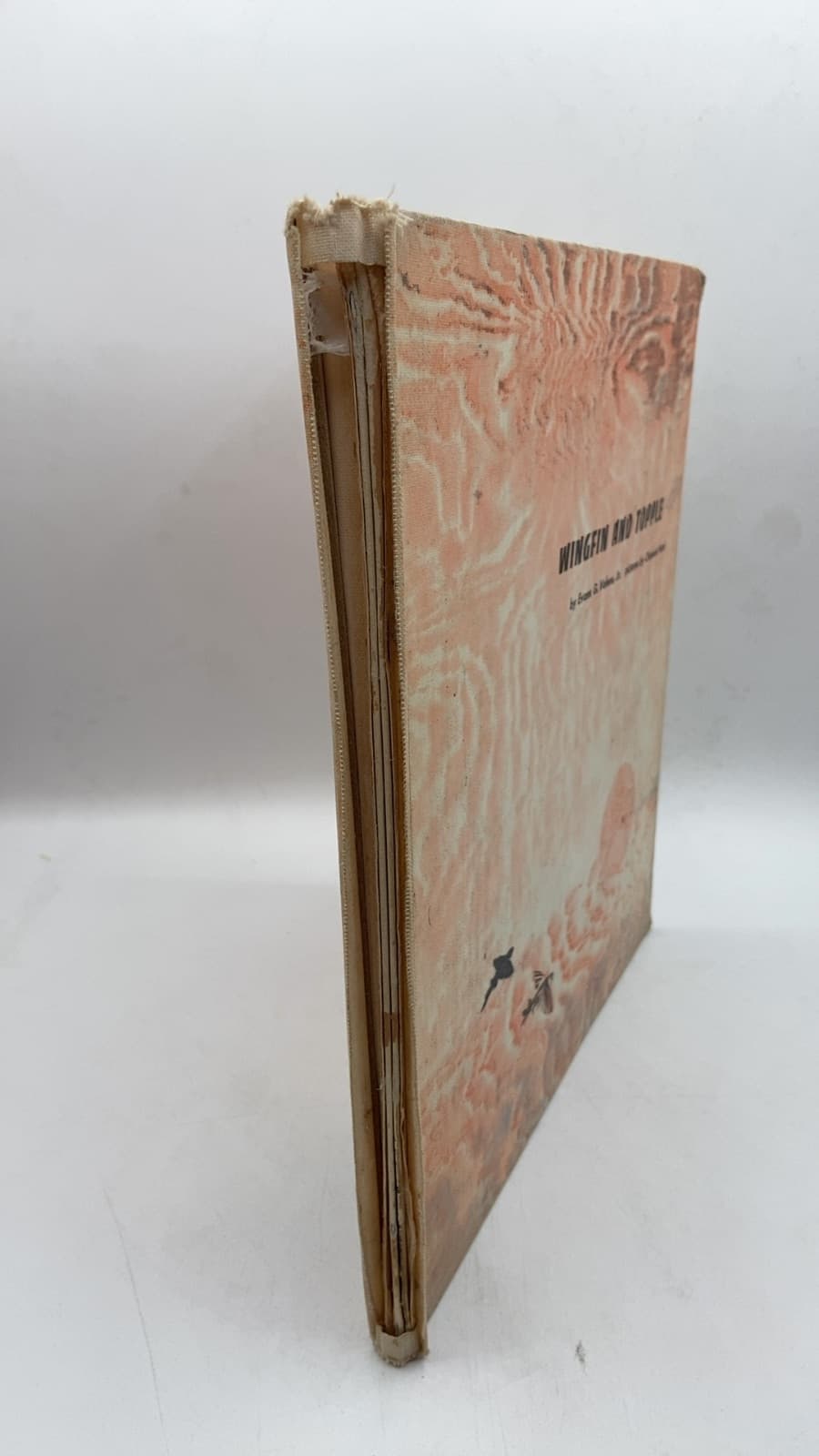 Wingfin and Topple by Evans G. Valens, Jr. - front cover