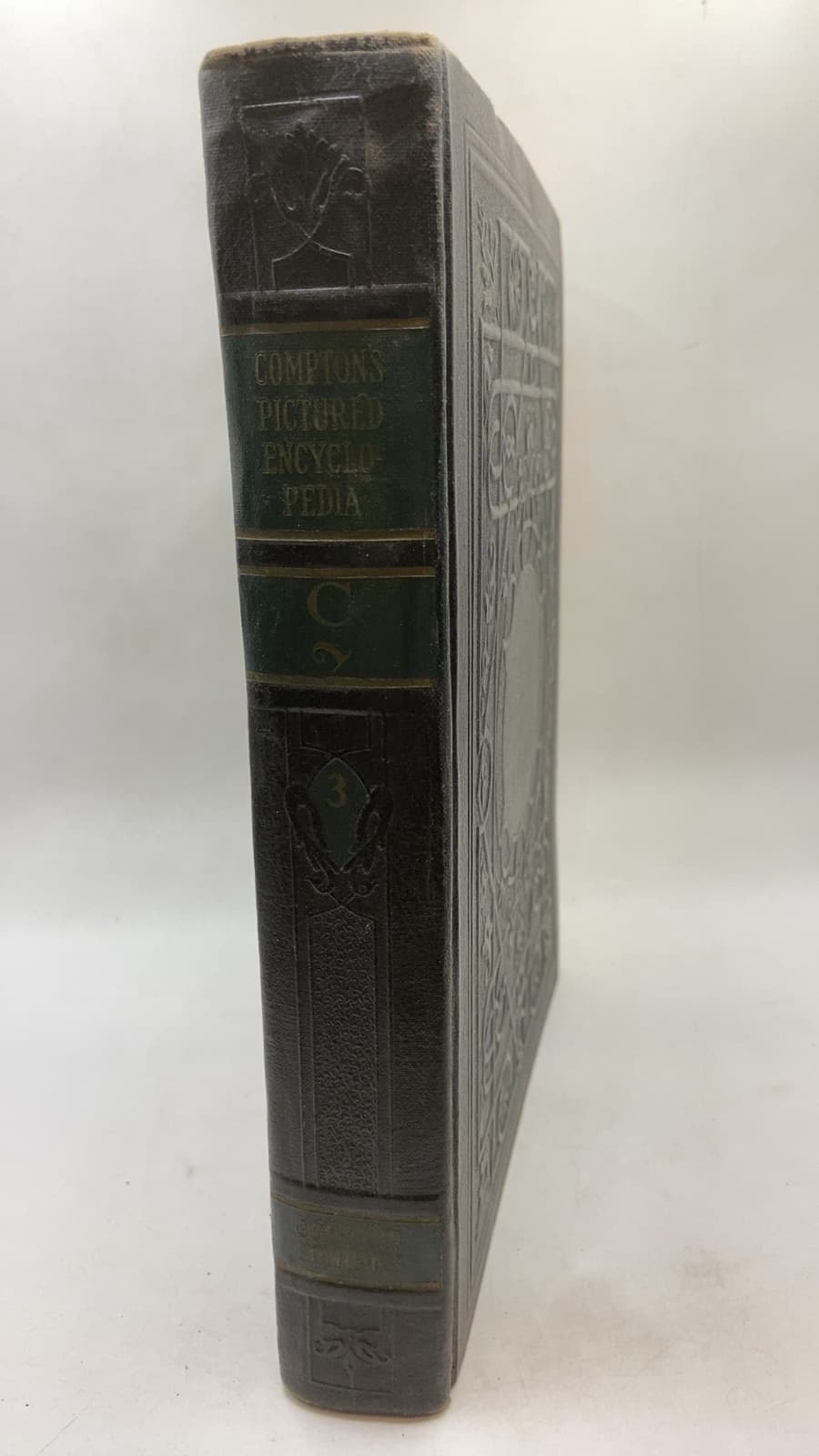 Compton's Pictured Encyclopedia and Fact-Index - front cover
