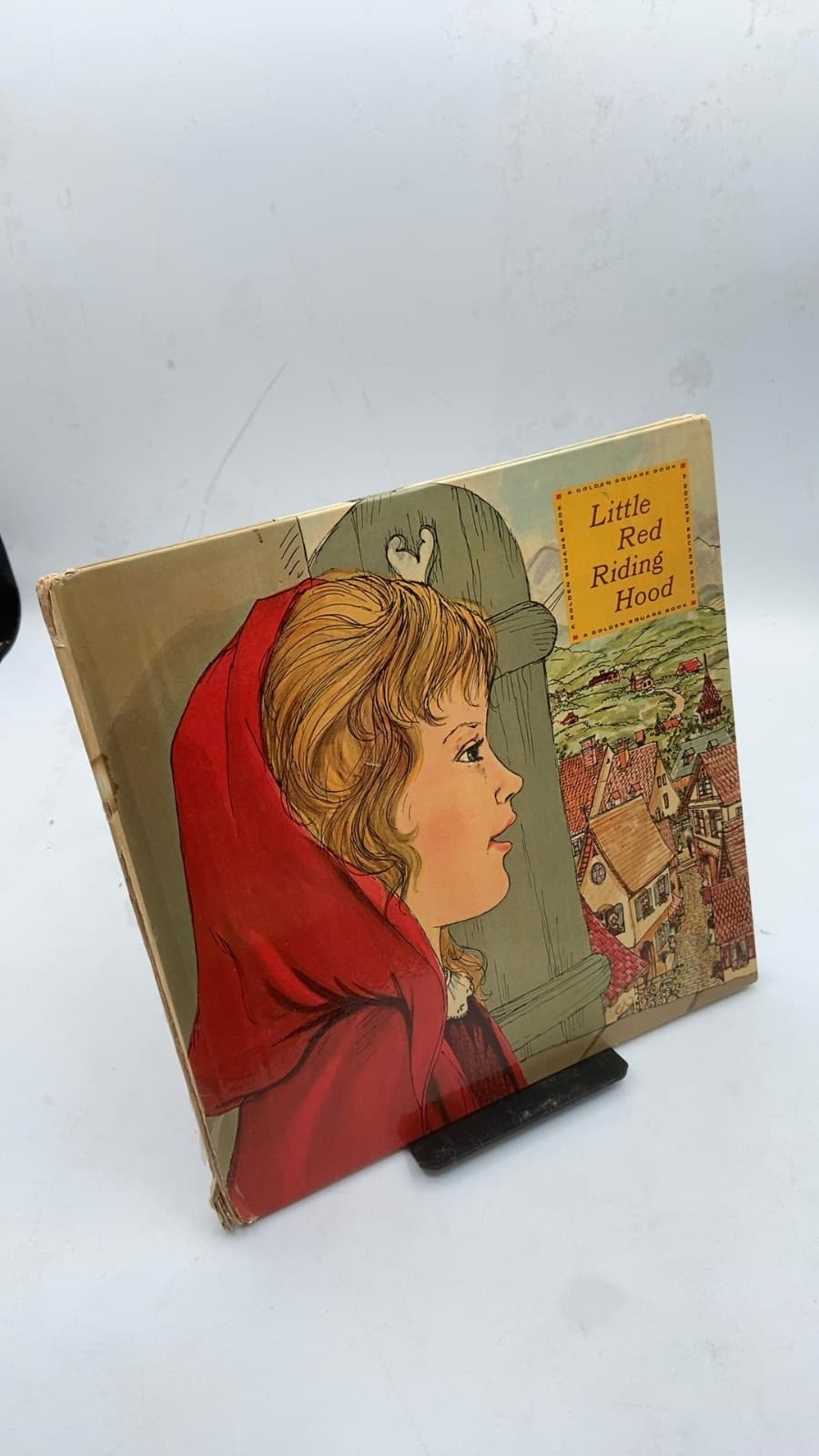 Little Red Riding Hood by Adapted by Andrew Lang - front cover