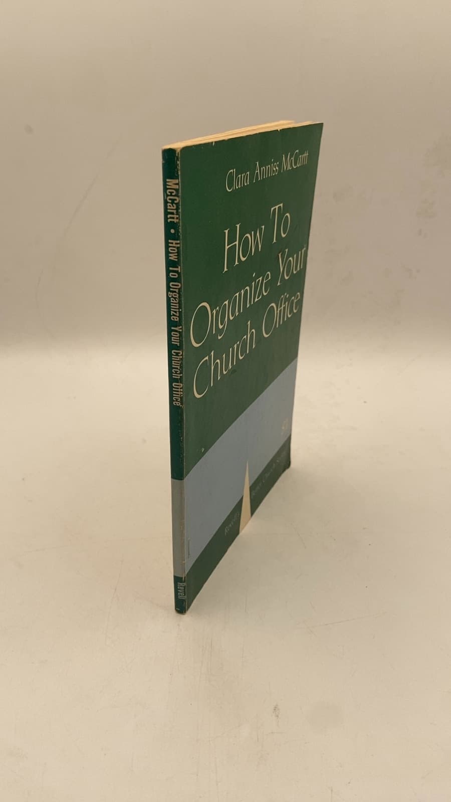 How To Organize Your Church Office by Clara Anniss McCarty - front cover