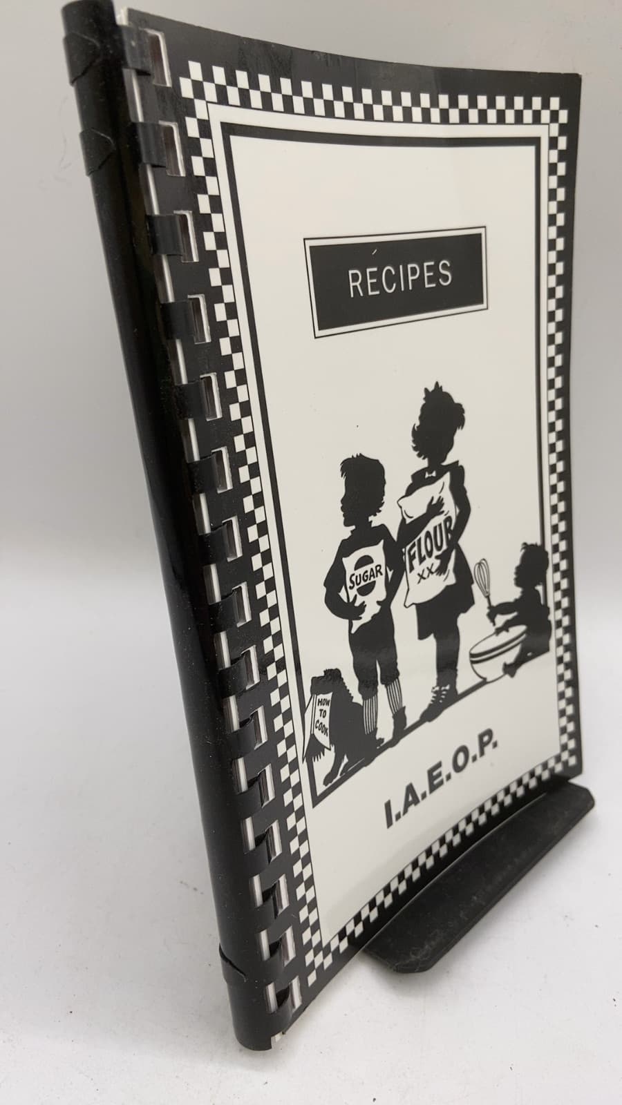 Home Cookin' Recipes - front cover