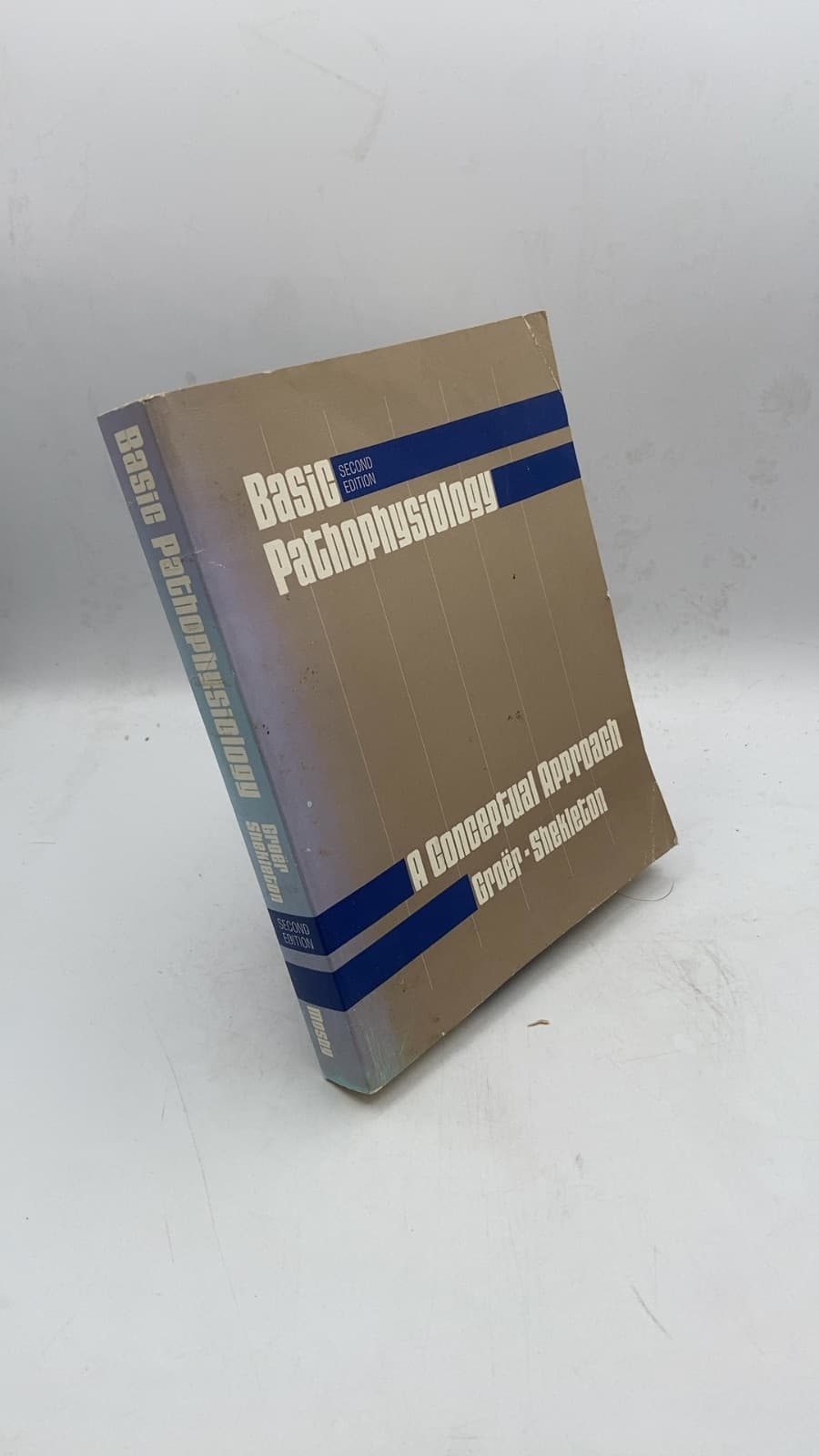 Basic Pathophysiology: A Conceptual Approach by Maureen W. Groër, Maureen E. Shekleton - front cover