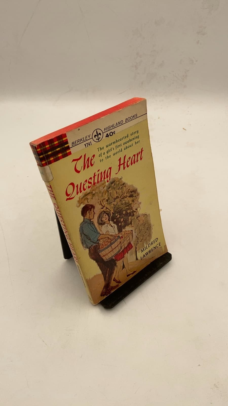 The Questing Heart by Mildred Lawrence - front cover