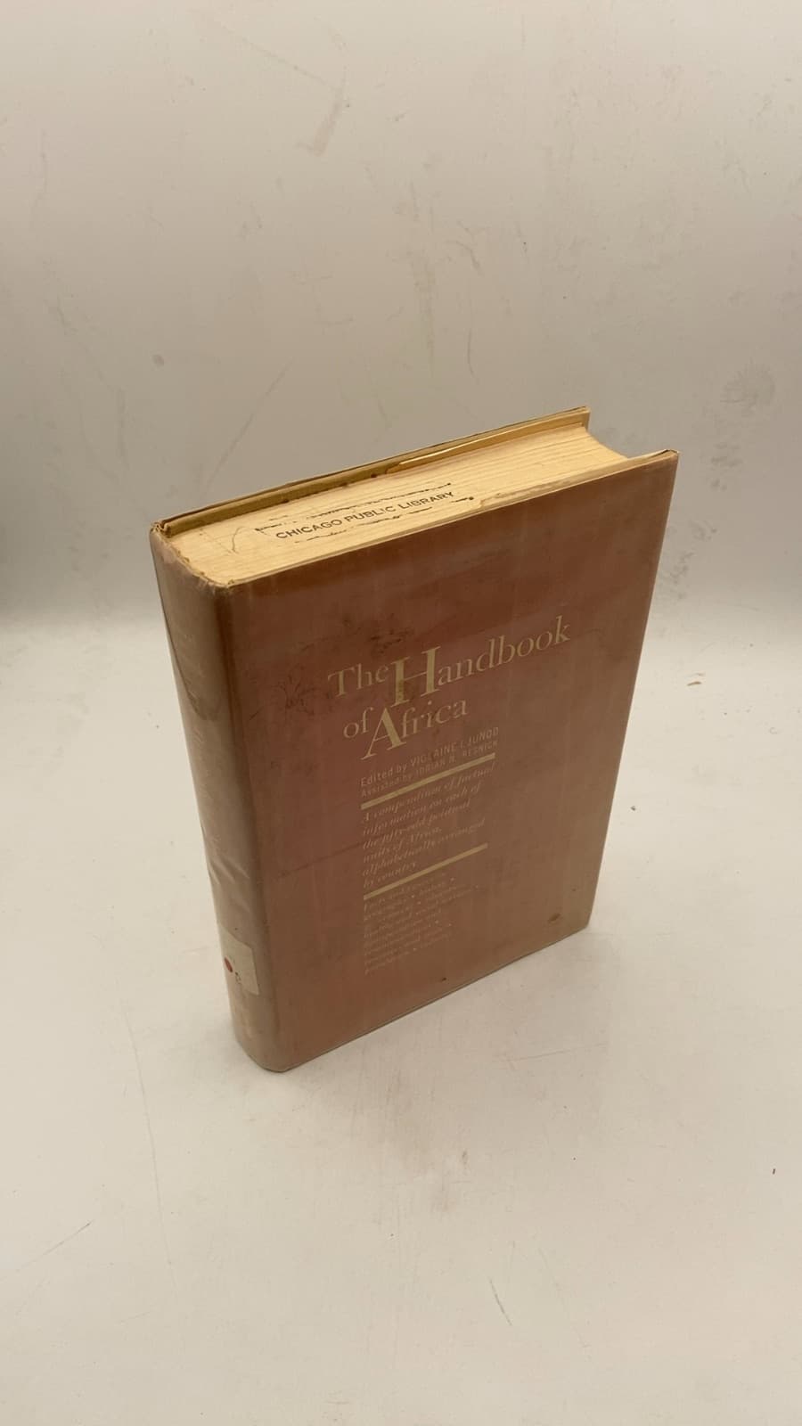The Handbook of Africa by Violaine I. Junod - front cover