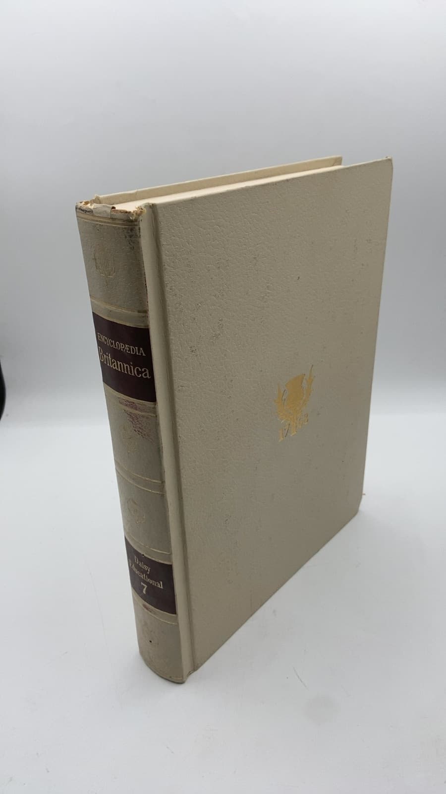 Encyclopædia Britannica by A Society of Gentlemen in Scotland - front cover