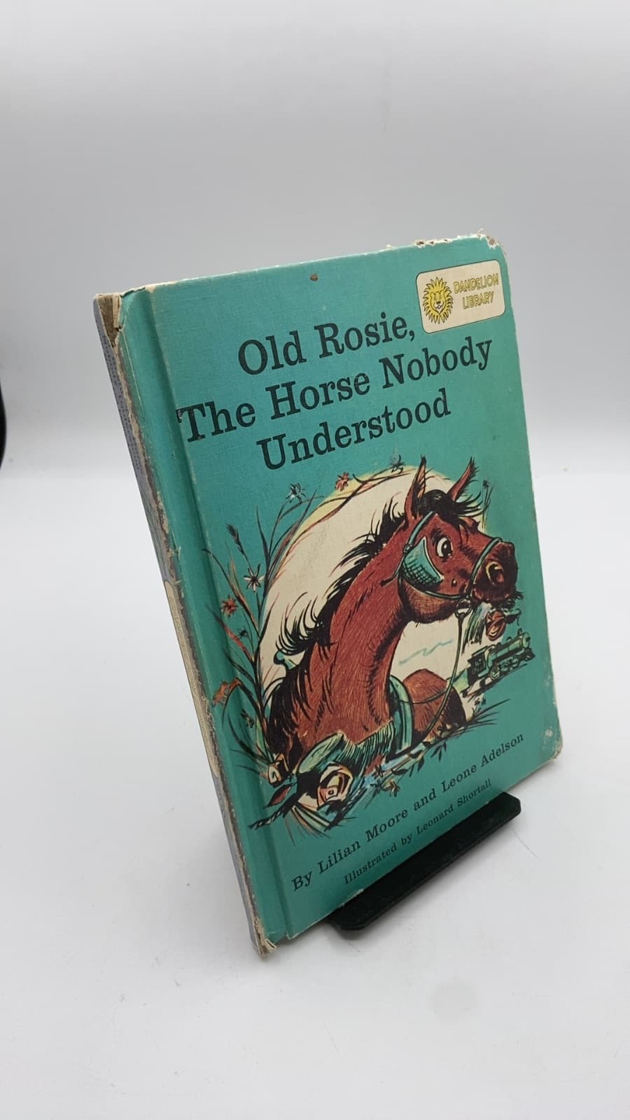 Old Rosie, The Horse Nobody Understood by Lilian Moore and Leone Adelson - front cover