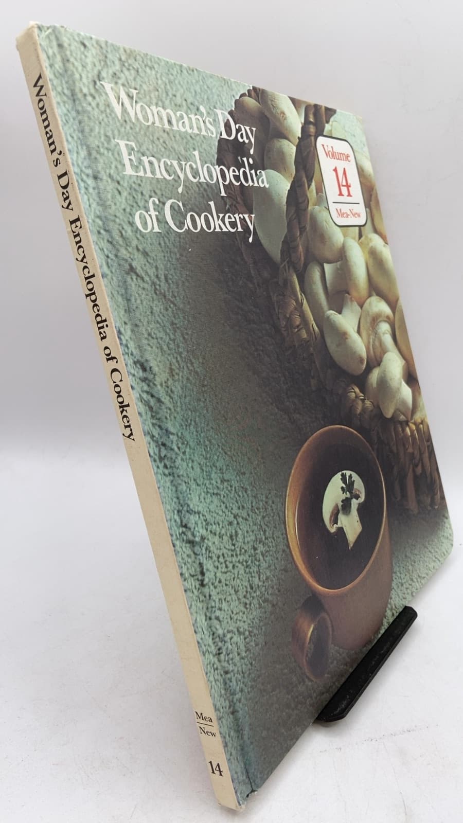 Woman's Day Encyclopedia of Cookery vol 14 - front cover