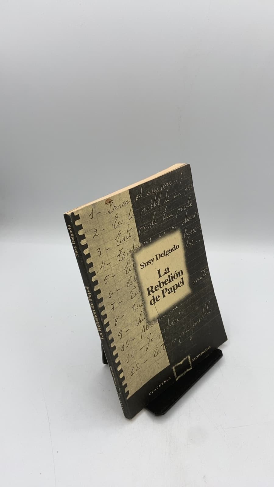 La Rebelión de Papel by Susy Delgado - front cover