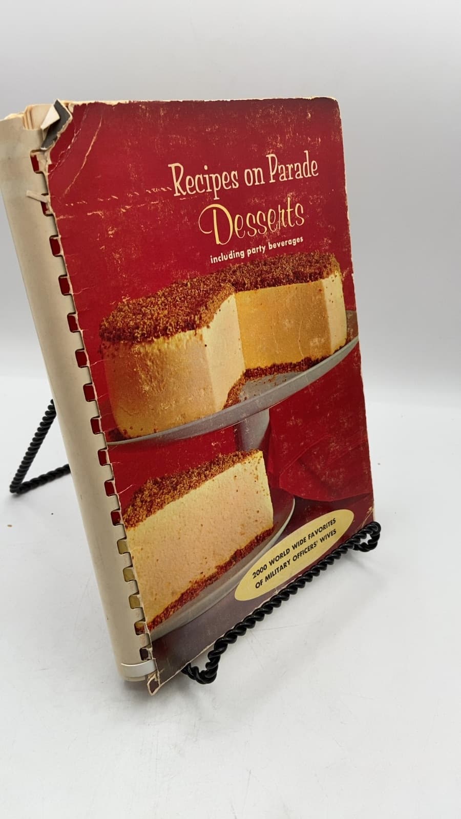 Recipes on Parade Desserts - front cover
