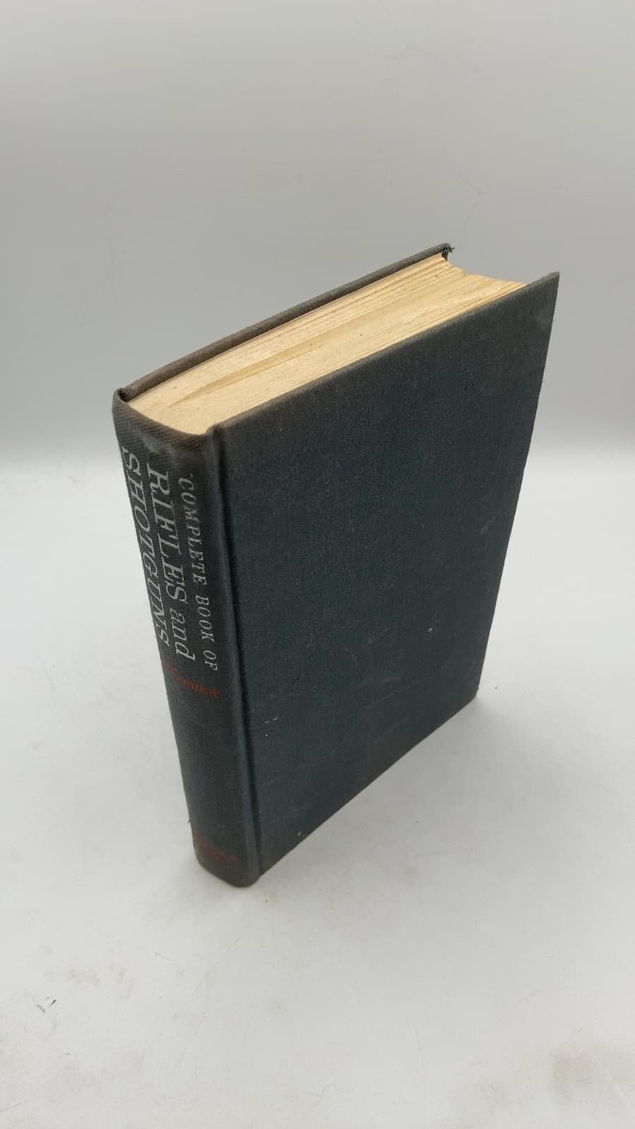 Complete Book of Rifles and Shotguns by Jack O'Connor - front cover