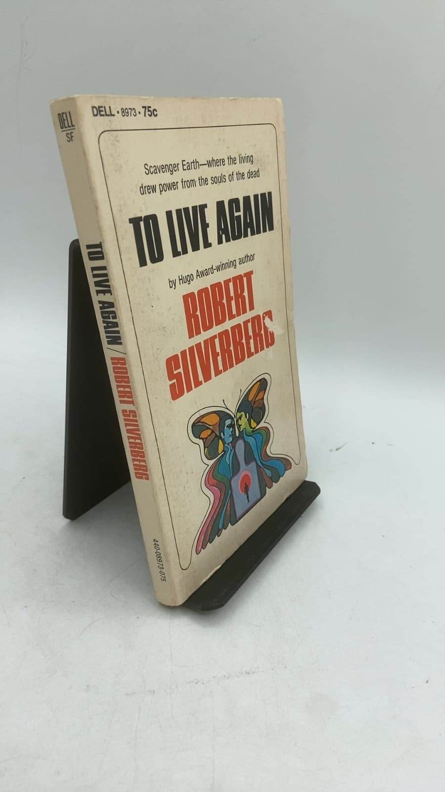 To Live Again by Robert Silverberg - front cover