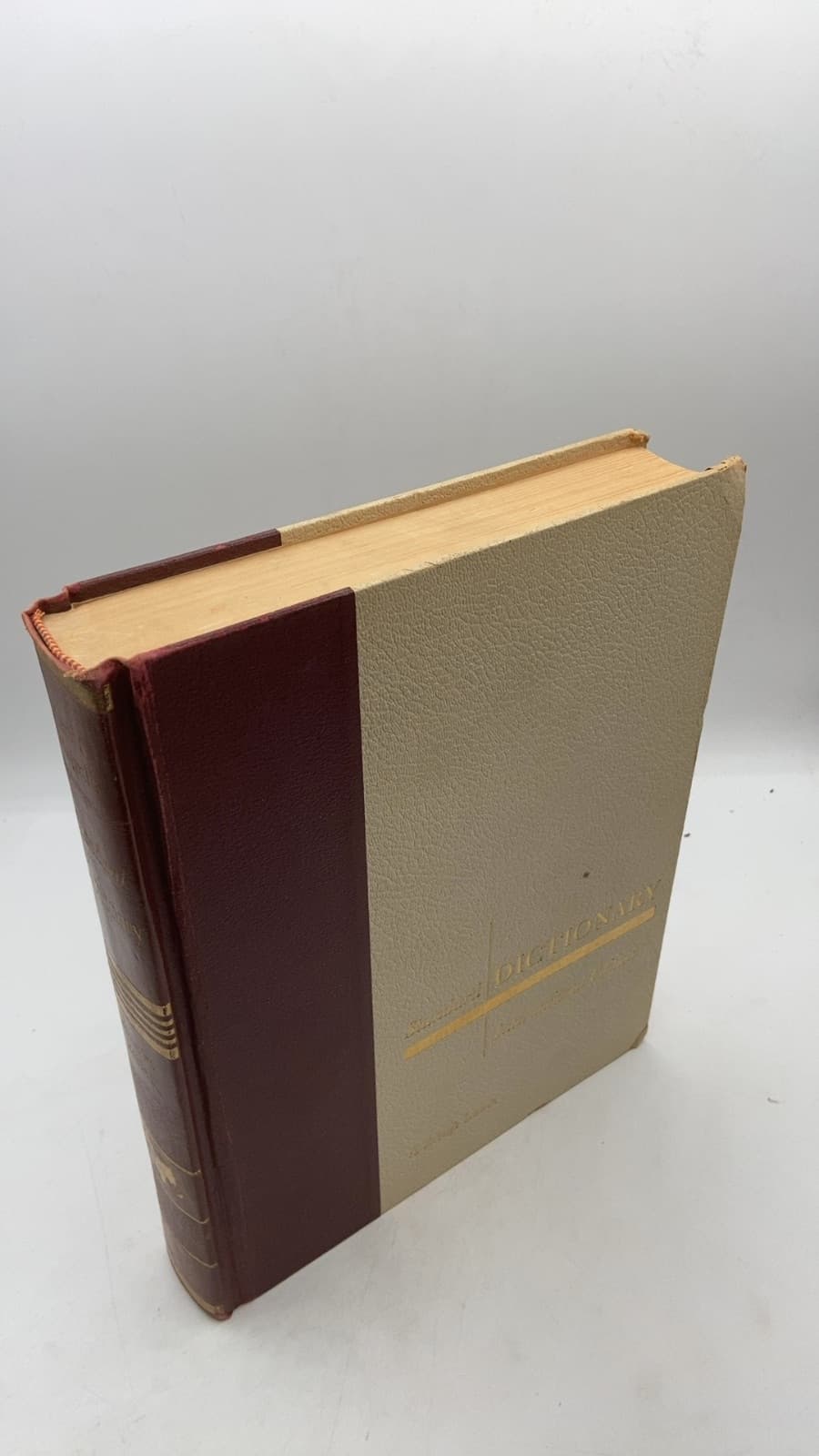 Funk & Wagnalls Standard Dictionary of the English Language International Edition - front cover