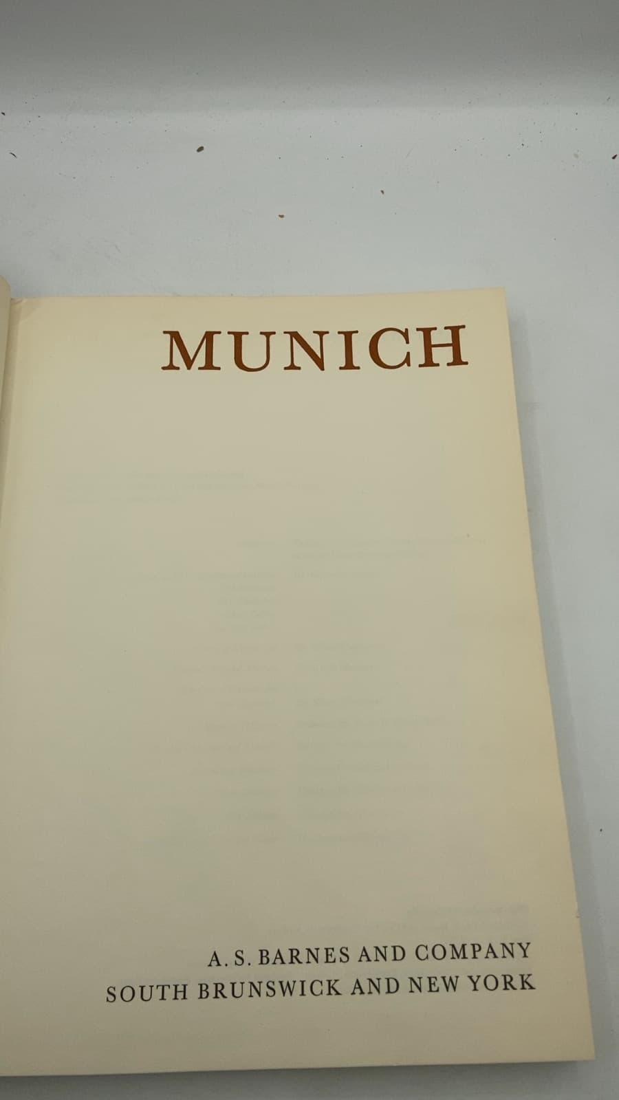 Great Centres of Art: Munich - title page