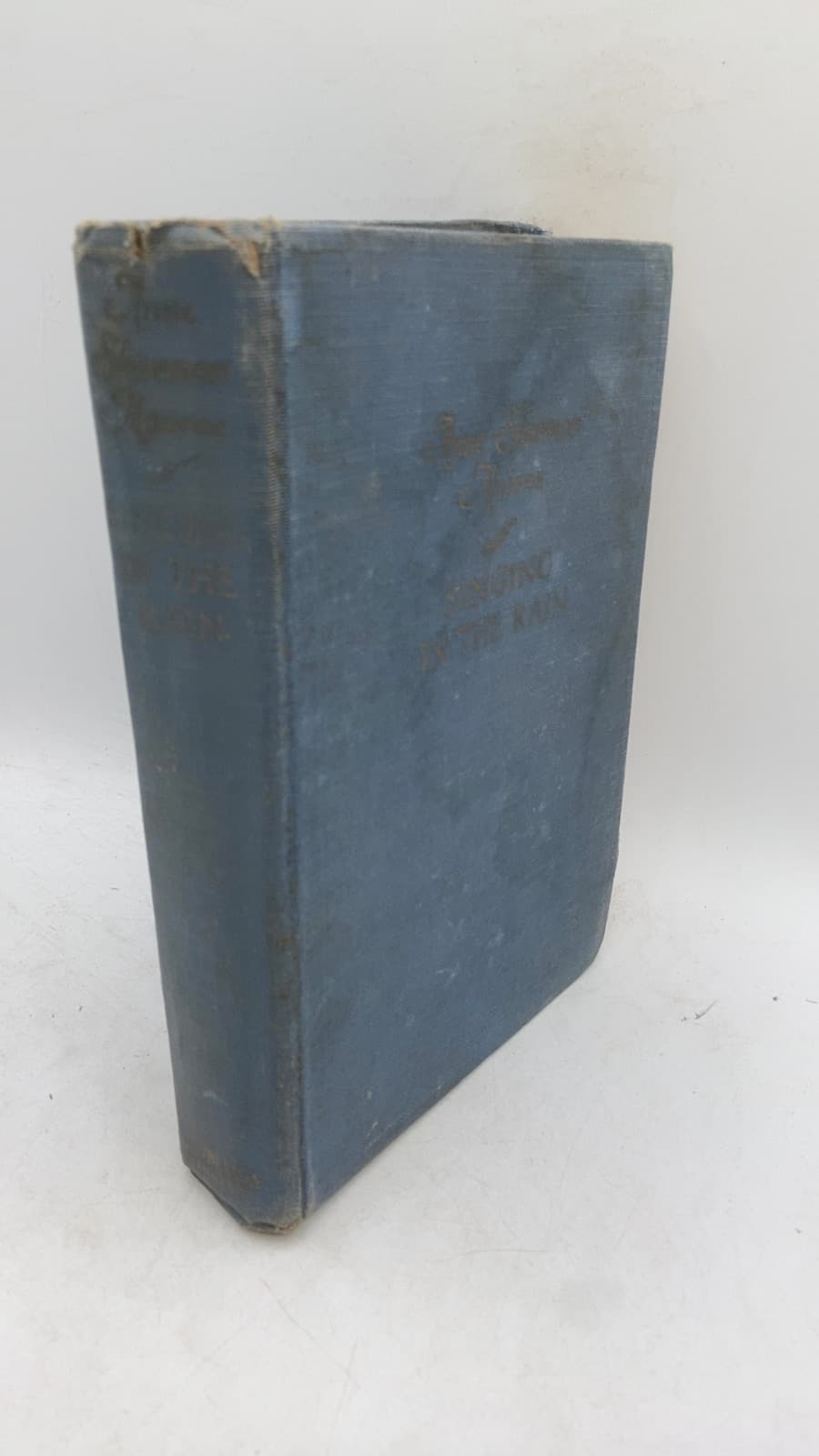 Singing in the Rain by Anne Shannon Monroe - front cover
