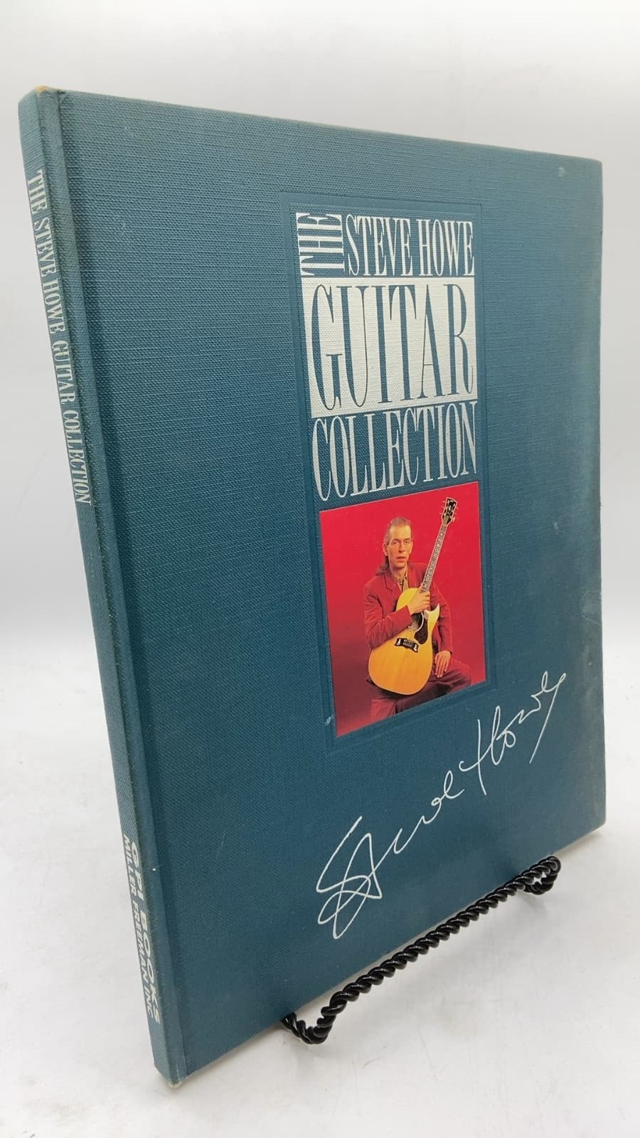The Steve Howe Guitar Collection by Steve Howe, with Tony Bacon - front cover