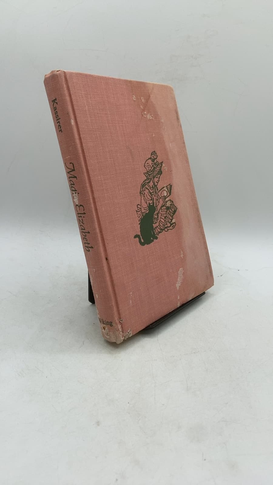 Magic Elizabeth by Norma Kassirer - front cover