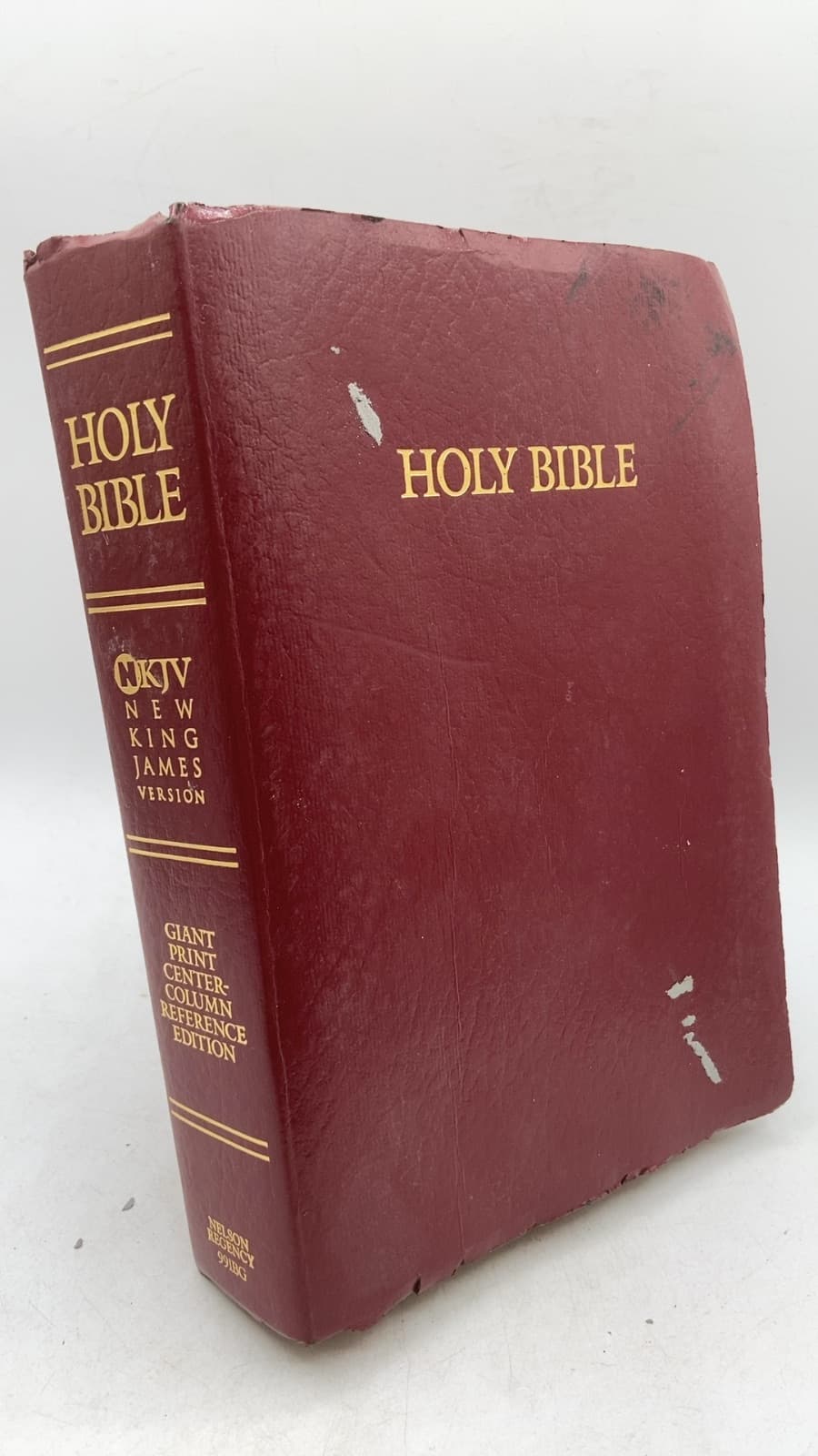 The Holy Bible, New King James Version: Giant Print Center-Column Reference Edition - front cover