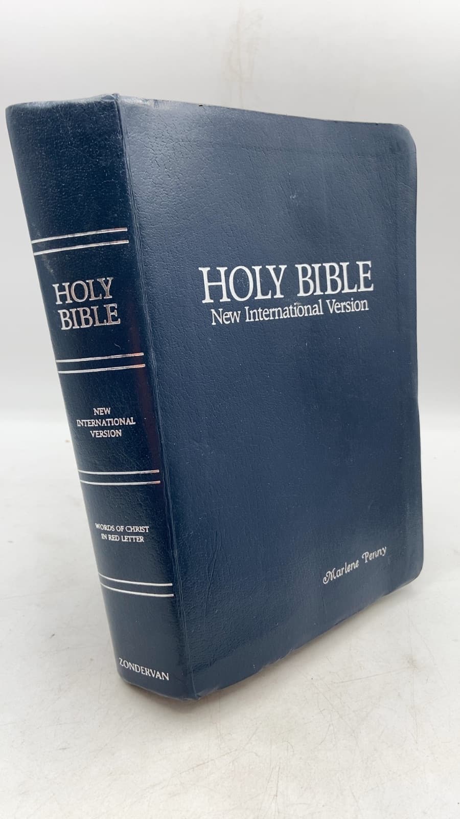 HOLY BIBLE New International Version - front cover