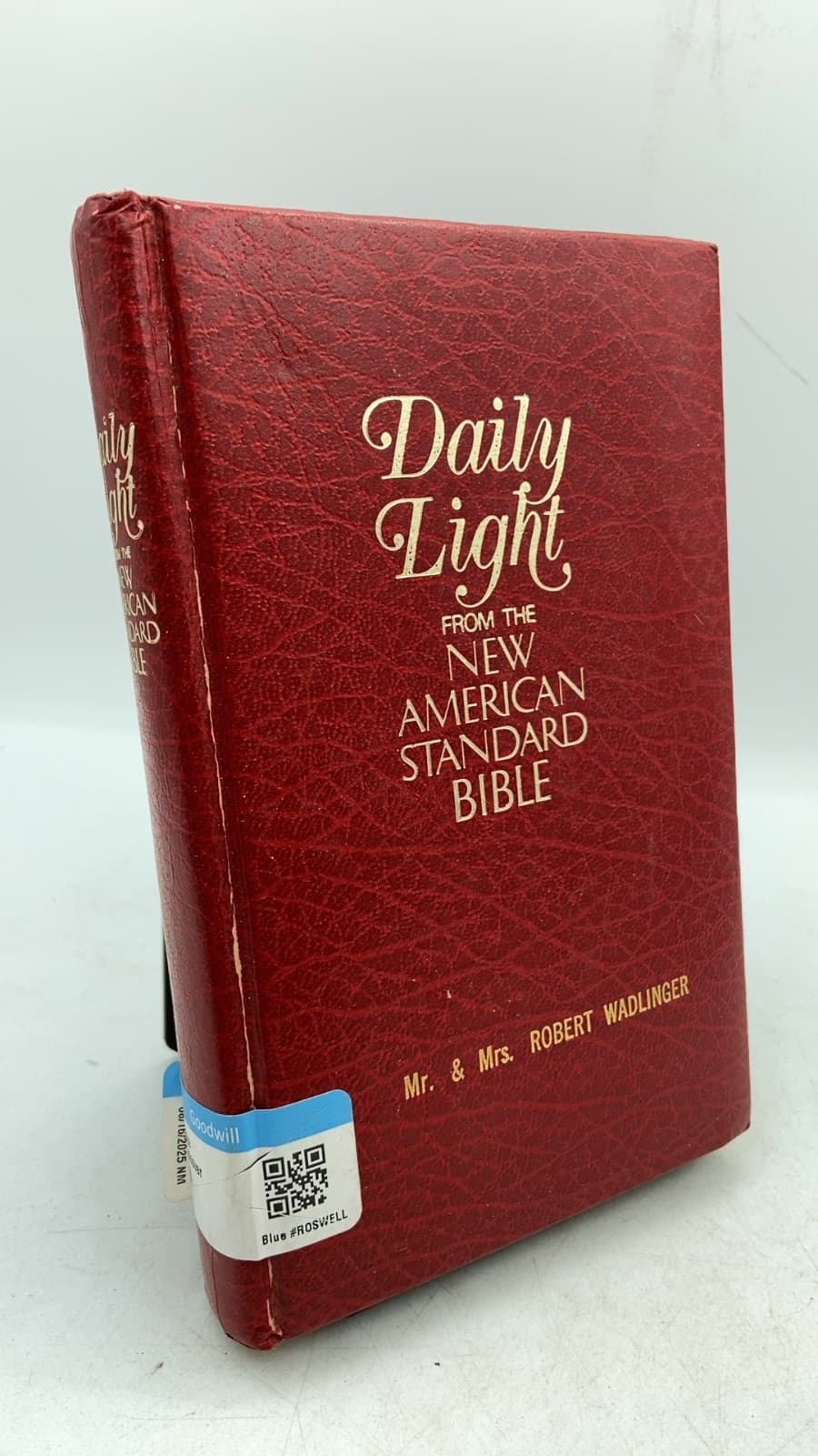 Daily Light from the New American Standard Bible by Vivian Stensland - front cover