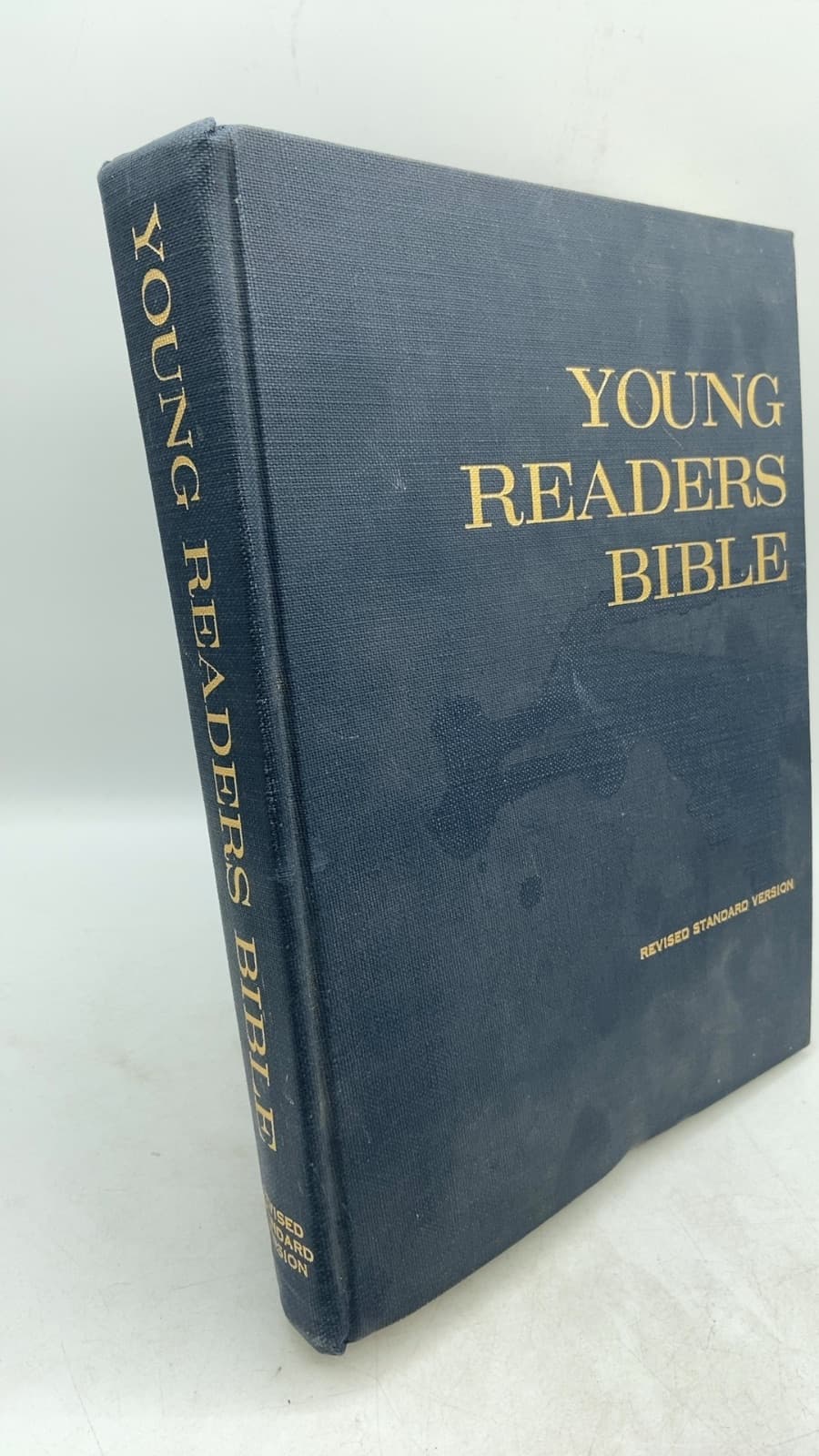 Young Readers Bible THE Holy Bible - front cover