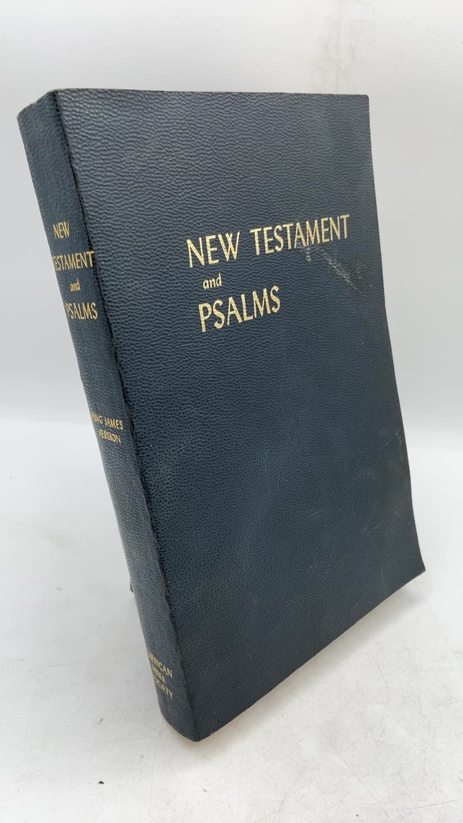 THE NEW Testament AND THE Book OF Psalms - front cover